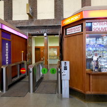 トイレ前　1ユーロ