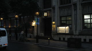 三休橋筋に建つプロテスタント教会