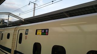 2017年６月13日の博多17時10分発のぞみ54号東京行きの車内～１本前ののぞみと20分間隔が空くため、指定席は比較的混雑していました～ 