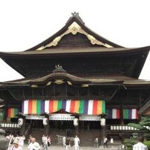 お寺さんご本殿