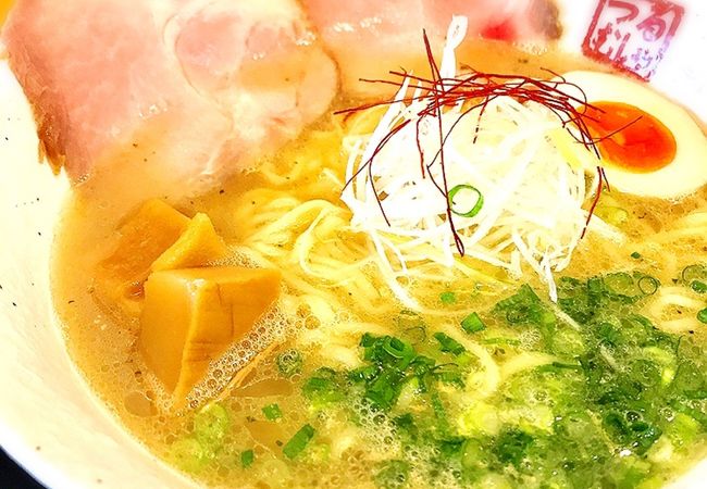 あっさりコクのあるラーメン