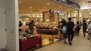 金沢を代表するパン屋さん。