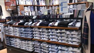 ブリックハウス等のシャツ