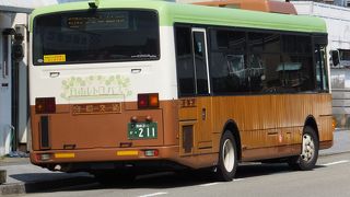 日南レトロバス運行中