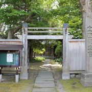 こじんまりしたお寺