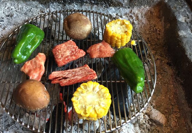 常陸牛の炭火焼き