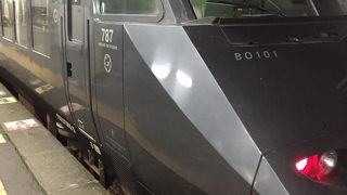 一両にグリーンと指定は半分ずつ