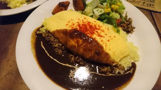 富良野のオムカレー