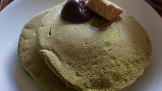 このふわふわだけどネッチョリした食感は何でしょうねえ