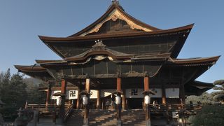 牛に引かれて善光寺詣り