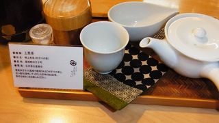 雰囲気の良いカフェ