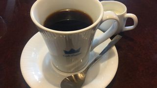 北欧風のコーヒーショップ