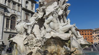 縦に細長い・・・