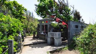 小さいけど由緒のある神社