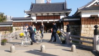 城入口にある橋