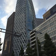 個性的なデザインのビル By ディアーヌ 東京モード学園コクーンタワーのクチコミ フォートラベル