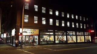 洋書好きにはたまらない・・