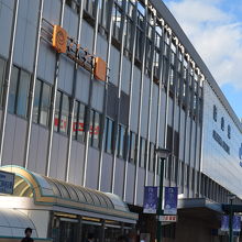 駅舎の後楽園口