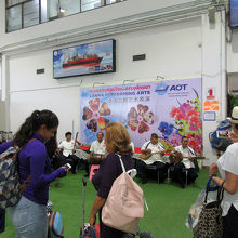 北タイの電と音楽が奏でられていました