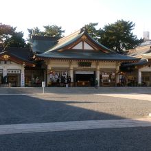 神社正面です