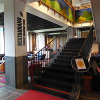 レストラン入り口