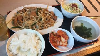 豚マルコロホルモン野菜炒め！