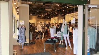 ギャップとバナナ リパブリック 225店舗以上を年内に閉店へ