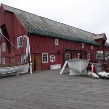 ボートも展示されています