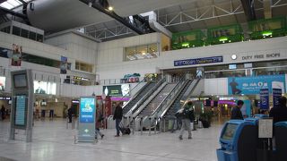 市内までバスで15分