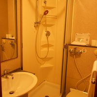 ハンドシャワー・熱いお湯