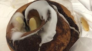 シナモンを効かせたロール