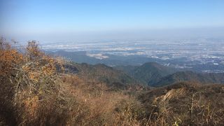 紅葉を見ながらお手軽霊山登山