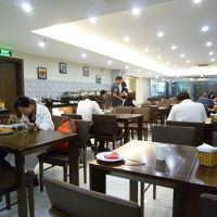 朝食のレストラン