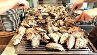 表参道商店街(清盛通り) 　宮島の牡蠣専門店 焼がきの はやしの昼食