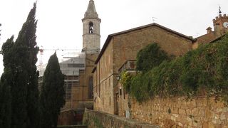 城壁に囲まれた・・・