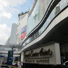 １階正面から～