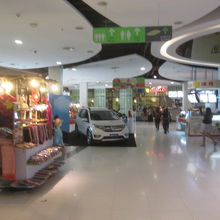 ビッグC (ラチャダムリ店)