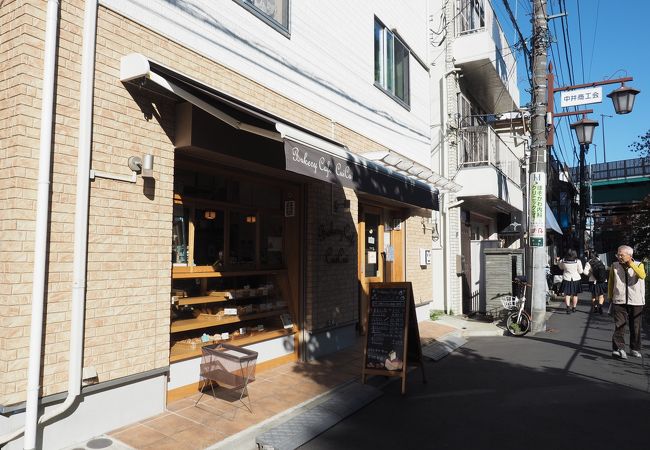 中井駅からすぐのかわいいパン屋さん