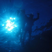 なんともいえない青さ