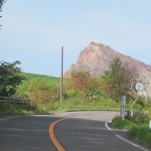 伊達→壮瞥の道道上から眺める昭和新山
