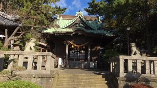 国道一号線沿いの魔王を祀る神社