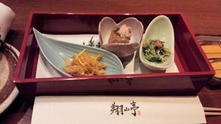 店員さんがほぼ外国の方