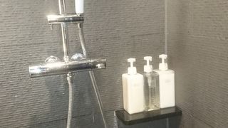 サテライトは空いてる