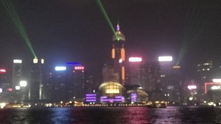 光と音楽のショー