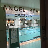 ちっちゃいけどプールもある