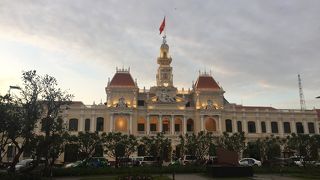 夜はライトアップ