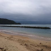 静かな海水浴場