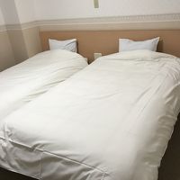 ベッドはシングルとセミダブル