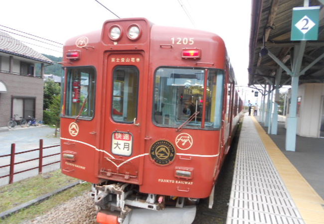 大人こそ楽しめる、のんびり電車