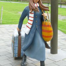 この女の子が主人公ですねきっと・・・